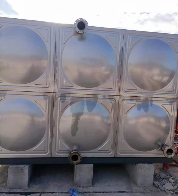 绵阳组合式不锈钢水箱，玻璃钢水箱的替代品，不锈钢冲压板组合水箱